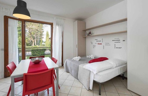 San Benedetto di Lugana Apartment | Residence -2 Saint Benedict of Lugana