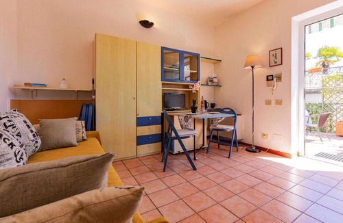 Oggebbio Apartment | Residence Casa & Vela with private beach, Oggebbio