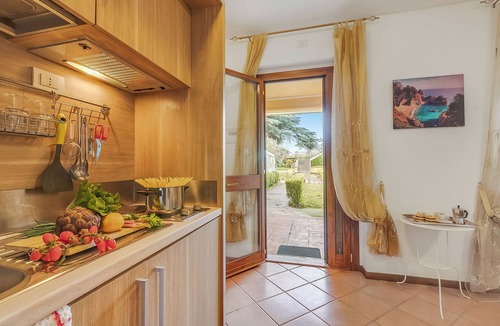 Sensole Apartment | Residence La Perla - Apt 15, Monte Isola, Italy