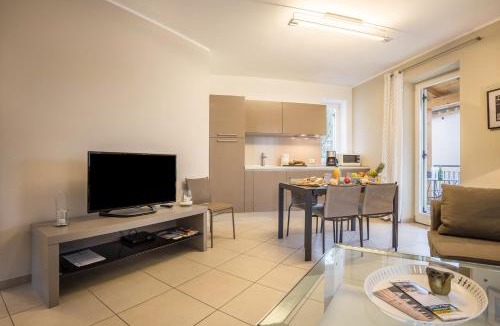Aer Apartment | Residence La Villa Tesoro