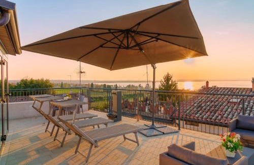 Pacengo Apartment | RESIDENZA G&J - Regarda Travel