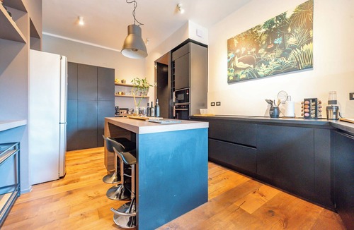 Casal Bertone Apartment | Residenza Pasolini - Two Bedroom Apartment, Sleeps 6