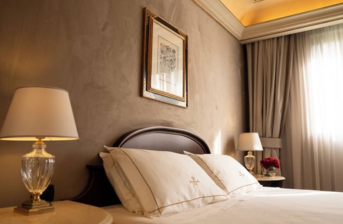 Tor di Quinto Hotel | River Château Hotel