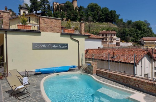 Monticello d'Alba Apartment | Rocche di Montexelo - Green Key Holiday Home near Alba & Langhe