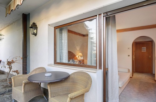 Vipiteno Apartment | Room 'Bb Pattis 3P' with Mountain View, Balcony and Wi-Fi