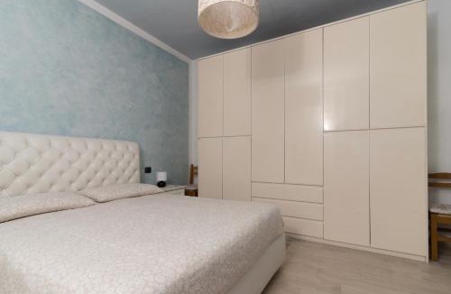 Bosco Chiesanuova House | Rosmary42 Miralago