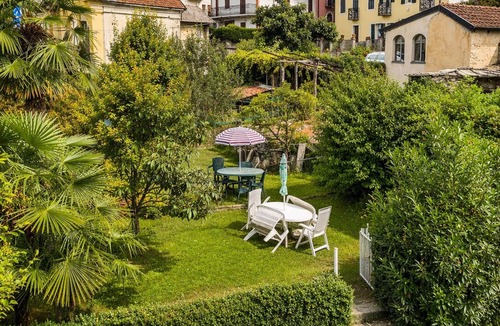 Ghiffa Apartment | Rustico Moderno C by Lago Reisen
