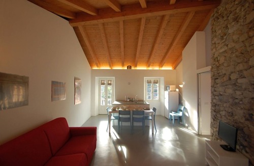 Ghiffa Apartment | Rustico Moderno C by Lago Reisen