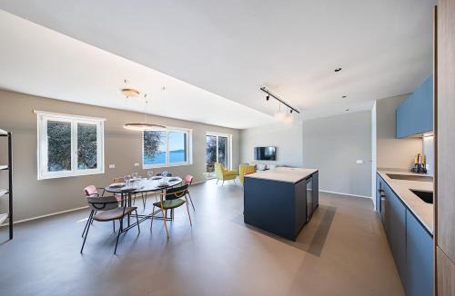 Padenghe sul Garda Apartment | Samer Exclusive, lake view, quiet