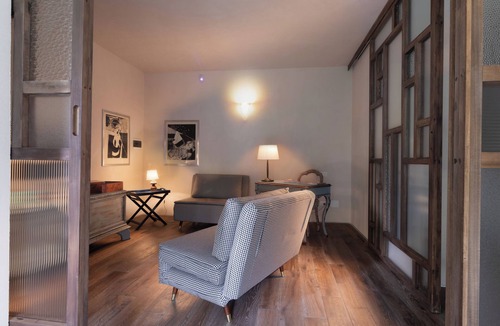 Cavoretto Apartment | Scacco Matto, apartment with swimming pool, Torino