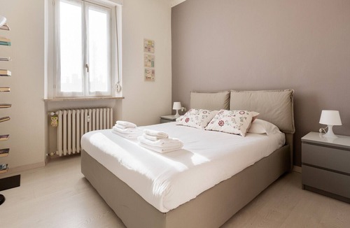 Milan Apartment | Sempione1 ☆ The house in front of the Park for 4!