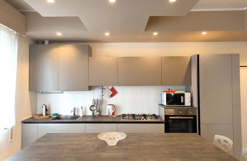 Peschiera del Garda City Centre Apartment | SG Luxury - My Island Stay