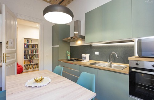 Rione XVIII Castro Pretorio Apartment | Shanti Apartment near the Castro Pretorio metro stop