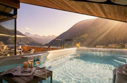 Santa Maddalena Apartment | Sky Spa Penthouse Chalet
