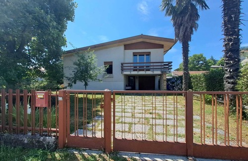Crocetta del Montello House | Small villa with garden, between the Dolomites and Venice. Ideal for families and groups
