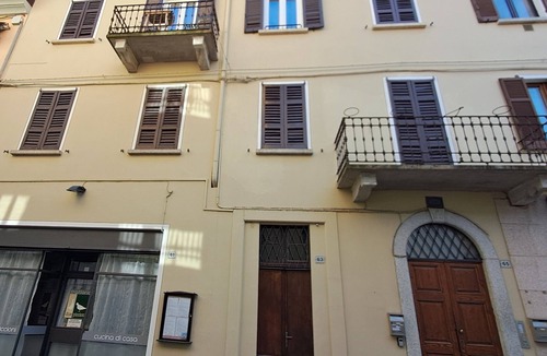 Stresa Apartment | Stresa, cozy apartment in the center with balconies, sunny and lightful