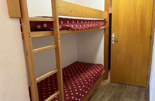Meribel Apartment | Studio 2/4 pers, Accès Pistes et Piscine, Proche Commerces, Méribel - FR-1-180-297