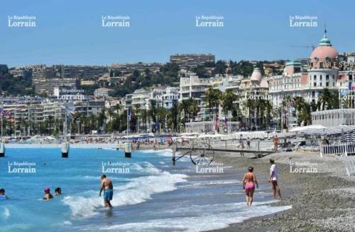 Les Baumettes Apartment | Studio With Swimming Pool 60 meters near the beach