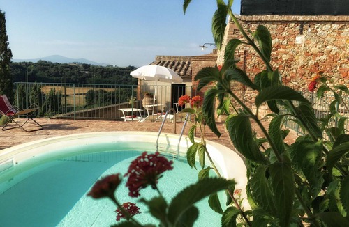 San Giovanni d'Asso House | Stunning private villa with private pool, A/C, WIFI, TV, patio, panoramic view, close to Montalcino