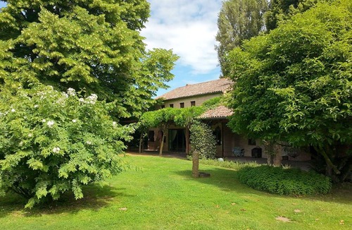 Padova Villa | Stunning private villa for 8 people with WIFI, private pool, A/C, patio and pets allowed
