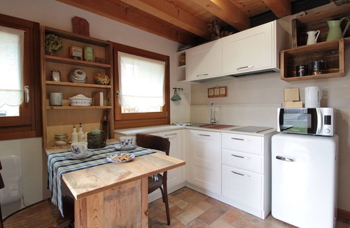 Moriago della Battaglia Villa | Stunning private villa for 2 guests with A/C, WIFI and pets allowed