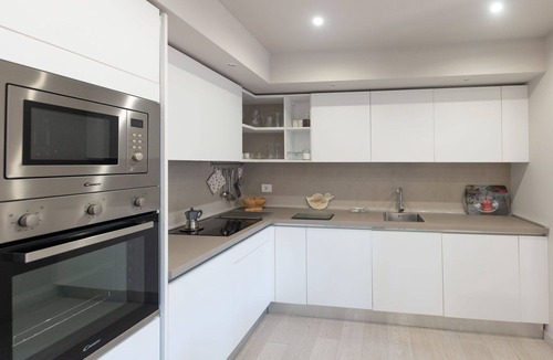 Intra House | Stunning villa for 4 guests with WIFI and balcony