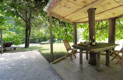 Cornuda Apartment | Stunning villa for 6 guests with private pool, WIFI, sauna and pets allowed