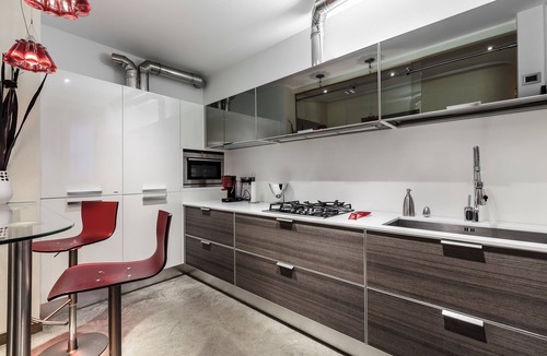 Porta Venezia Apartment | Stylish Suite in Fashion District - Corso Venezia