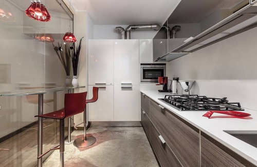 Porta Venezia Apartment | Stylish Suite in Fashion District - Corso Venezia
