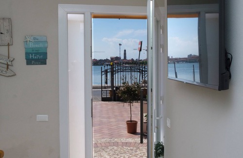 Sottomarina Apartment | Suite Blue Laguna: Charm, Breeze and Freedom.