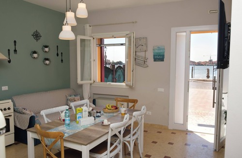 Sottomarina Apartment | Suite Blue Laguna: Charm, Breeze and Freedom.