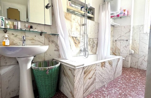 Pigneto Bed & Breakfast | SUNSET COLOSSEO BED & BREAKFAST