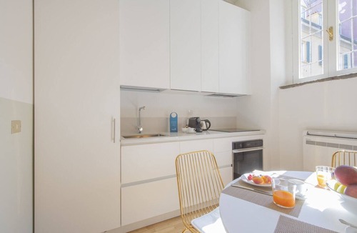 Milan Centre Apartment | Sweett | Moscova 2a - One Bedroom Apartment, Sleeps 4