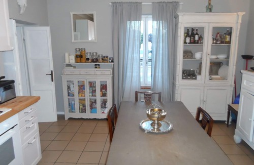 San Pietro in Cariano Villa | The Gate Lodge is a 180 Mq Villa with Park