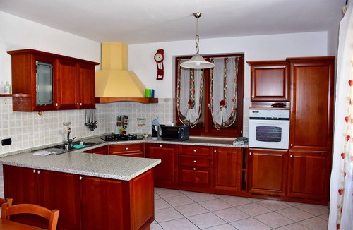 Cazzano Tramigna House | The Grandparents' House