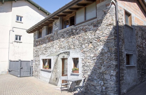Luino Apartment | The Little House