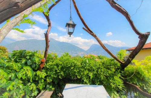 Santa Maria - Rezzonico Apartment | The Lodge