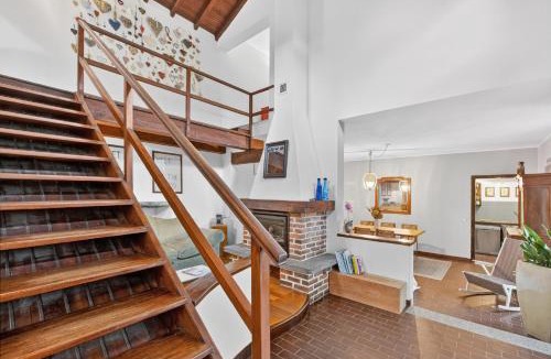 Cerro House | The Place to Be, Outdoor dining, Shared Garden, Parking & A/C - Happy Rentals
