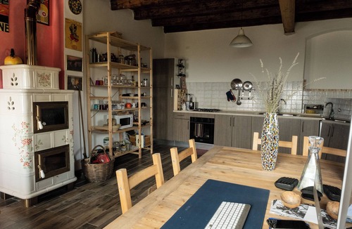 Mason Vicentino House | The Traveler's Panorama Villa
