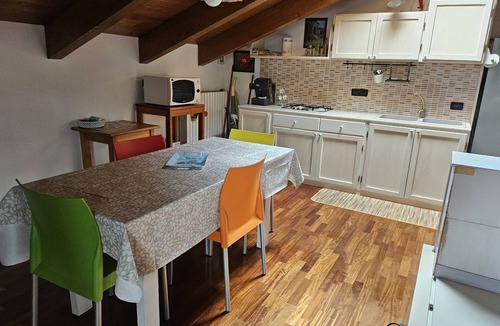 Roppolo Apartment | The Window to the Castle