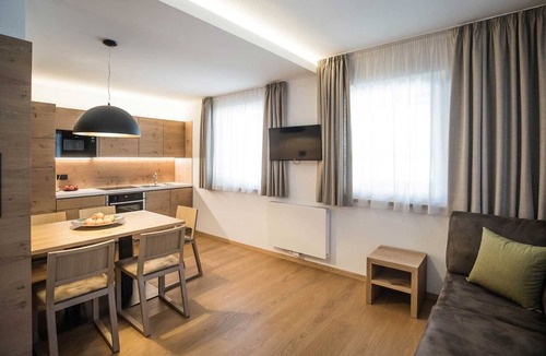 Sand in Taufers Apartment | Three-Room Apartment 'Type C 74m²' with Mountain View, Balcony and Wi-Fi