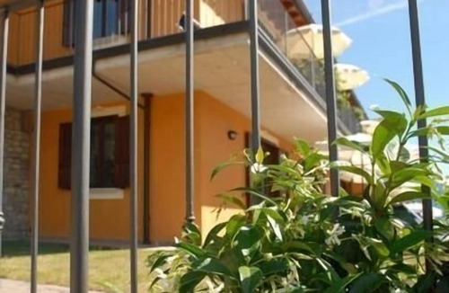 Prabione Apartment | Three-room flat with garden