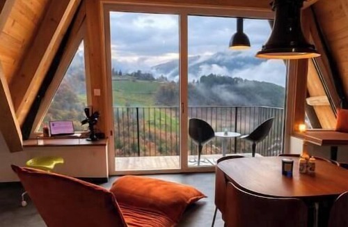 Renon Apartment | To the Bahngarten 1907 – Historic train station building with a panoramic view