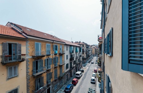 Vanchiglietta Apartment | Torino Centro, Montalto House