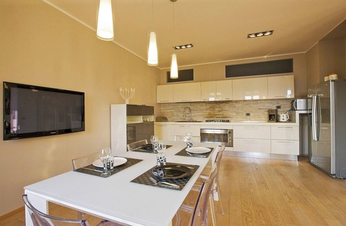 Verbania Apartment | Toscanini Apartment by Lago Reisen