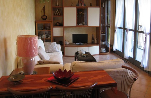 Lorenteggio Apartment | Two-room apartment equipped with every comfort