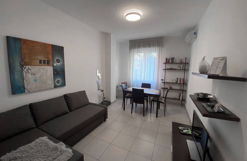 Maggiolina Apartment | Two-room apartment near metro and downtown, pets allowed. Central station area