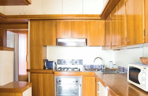 Lecco Apartment | Unika House – Lecco Nest with Green Terrace