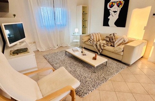 Fontanelle Apartment | Veliero Fronte Mare 3 camere Flexrent - Immobiliare Abissinia
