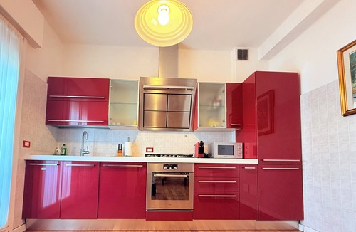 Marghera Apartment | Venice Mestre Station Bright, Vintage, Comfortable Entire Apartment Casa Marco